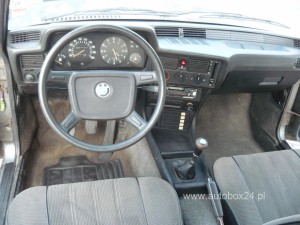 BMW-E21-316-1982rok-42 